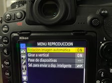 Imagen de Auto rotación de imágenes cuando se toman en vertical con la Nikon D500